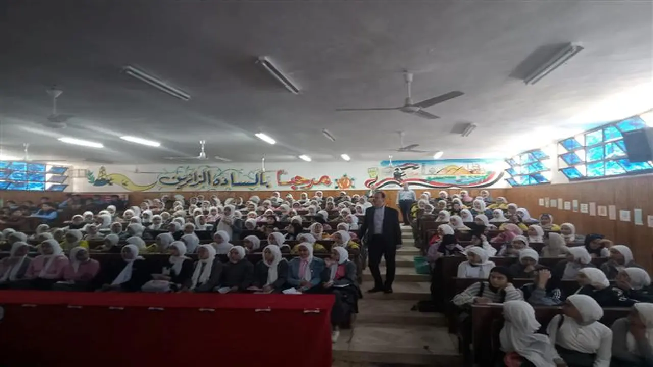 قوافل تعليمية لطلاب الشهادة الإعدادية في محافظتي القليوبية ومطروح.. تعرف على الموعد